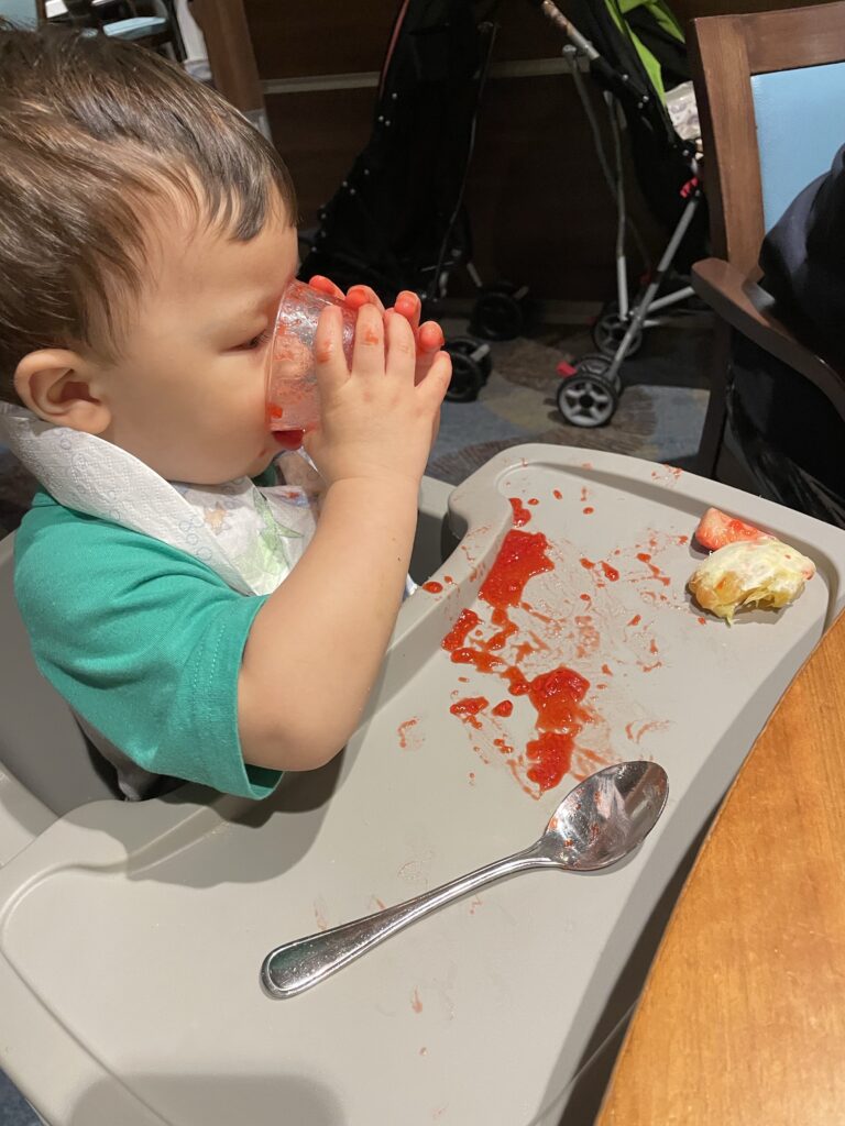 Girl Setting for Kids - eating without making a mess